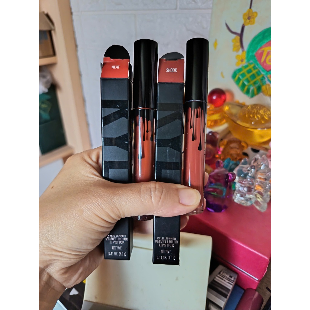 Son kem lì Kylie Cosmetics
