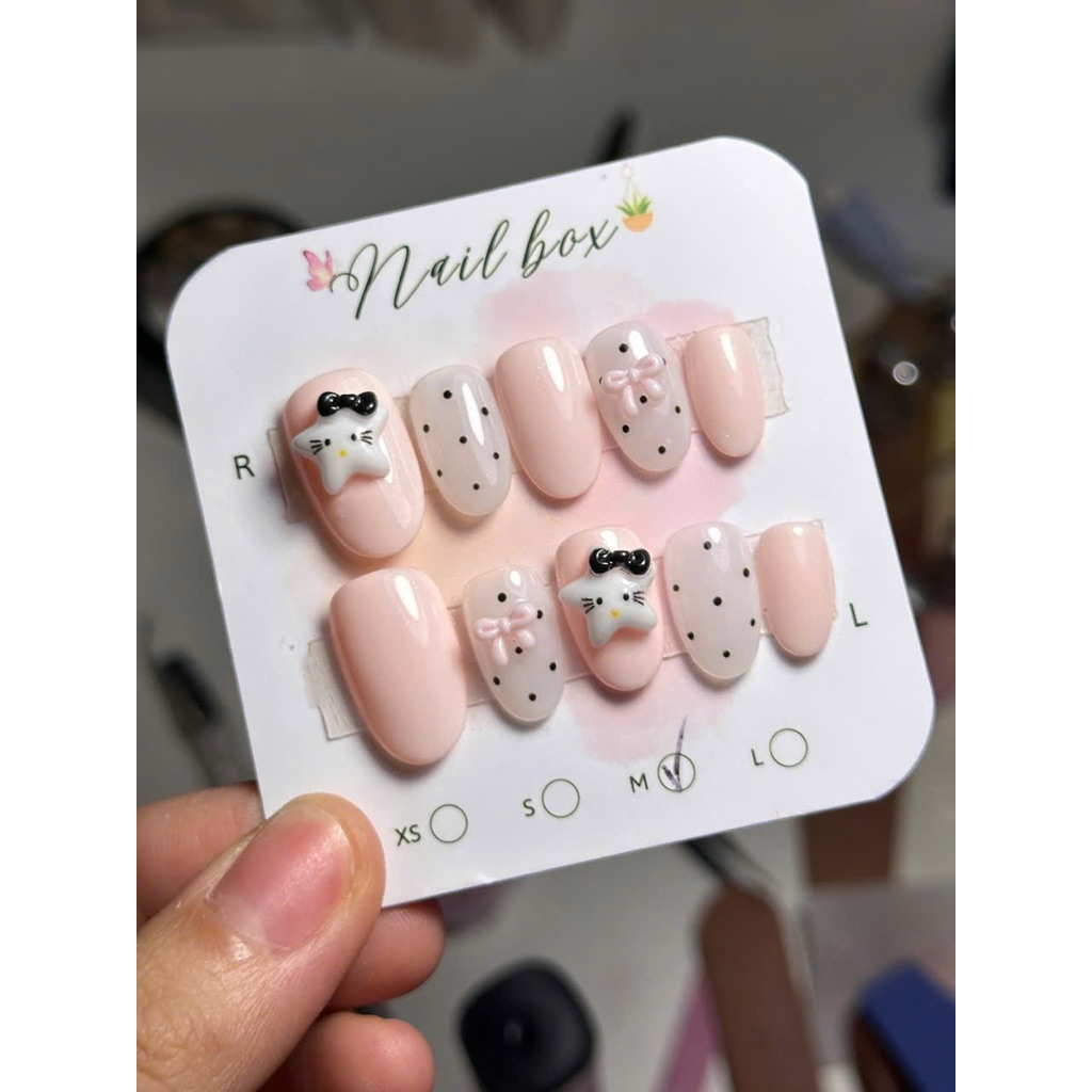 N33 - Nailbox Thiết Kế Tone Hồng Chấm Bi Charm Sao