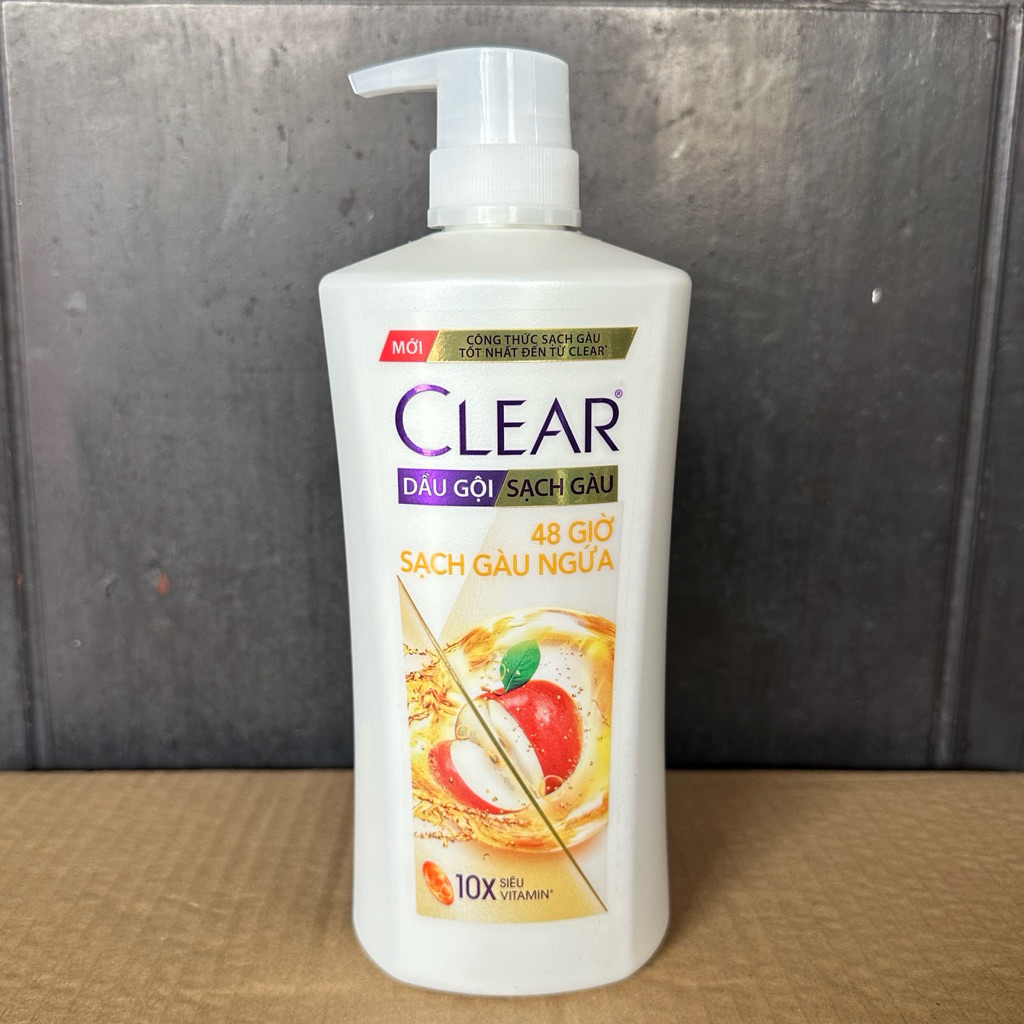 Dầu gội Clear Táo 48 giờ sạch gàu ngứa 630g