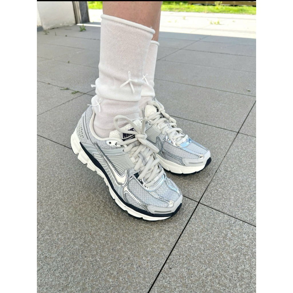 [ Sale 50% Chính Hãng ] Giày sneaker vomero màu trắng bạc