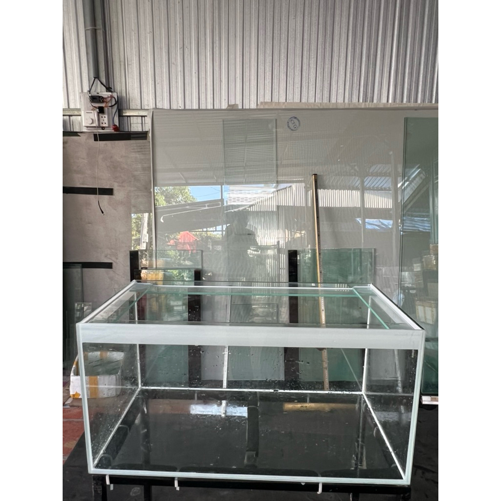 Hồ cá 60X30X30 DRC full kính 5li bã keo TRẮNG có kiềng viền