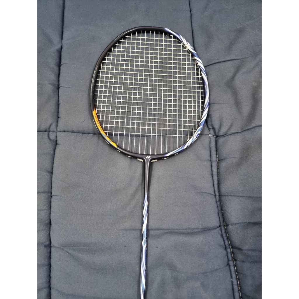 Vợt cầu lông YONEX 100ZZ NAVY (LƯỚT - CHÍNH HÃNG)