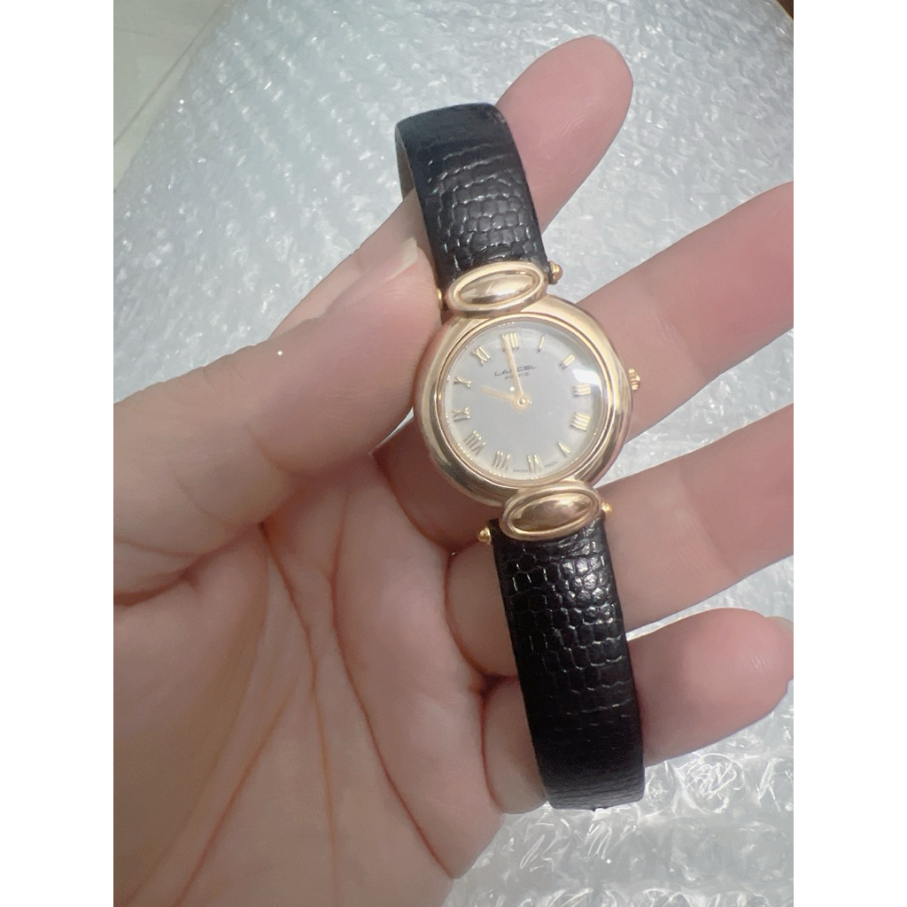 đồng hồ thuỵ nữ hiệu lancel Paris quartz