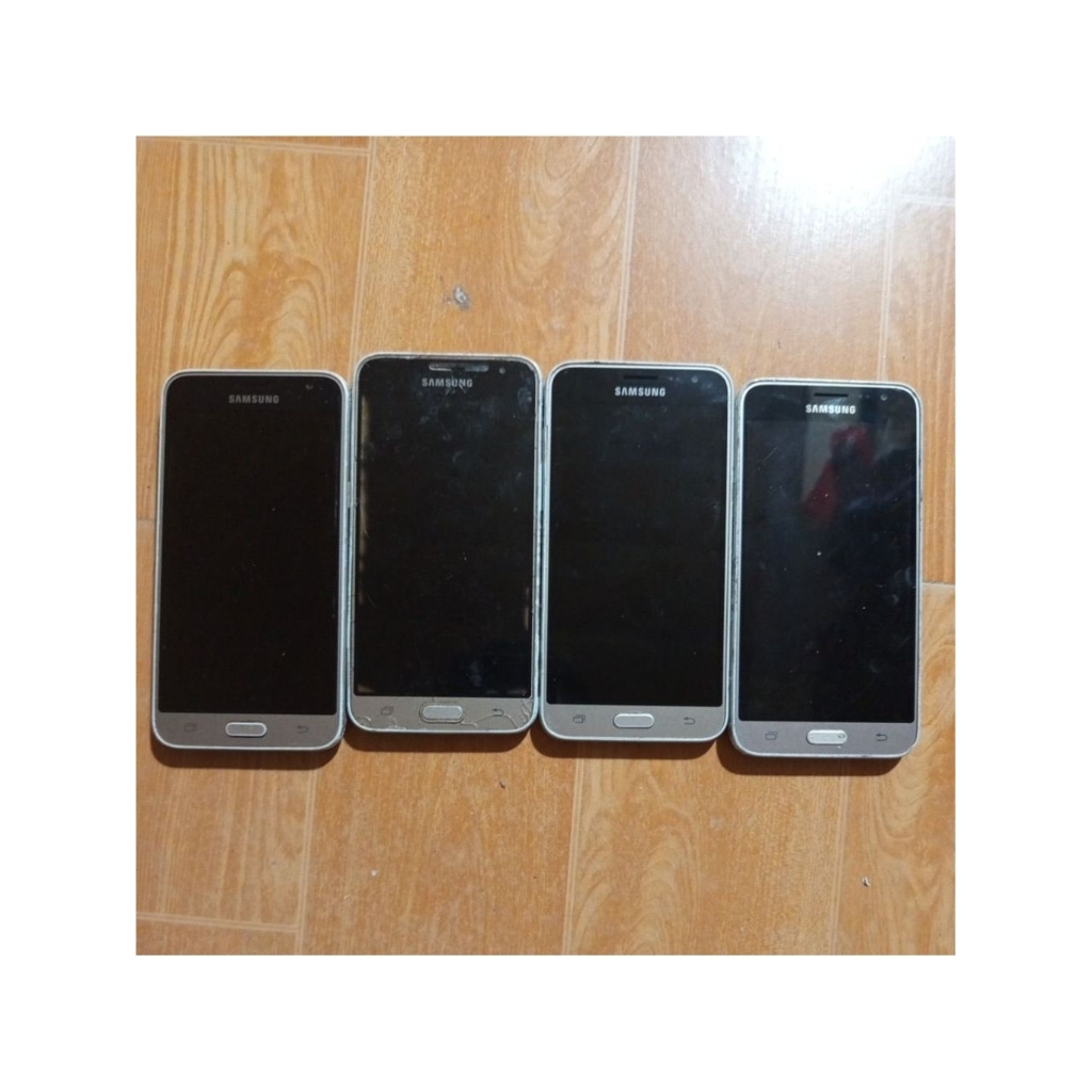 xác điện thoại Samsung j320