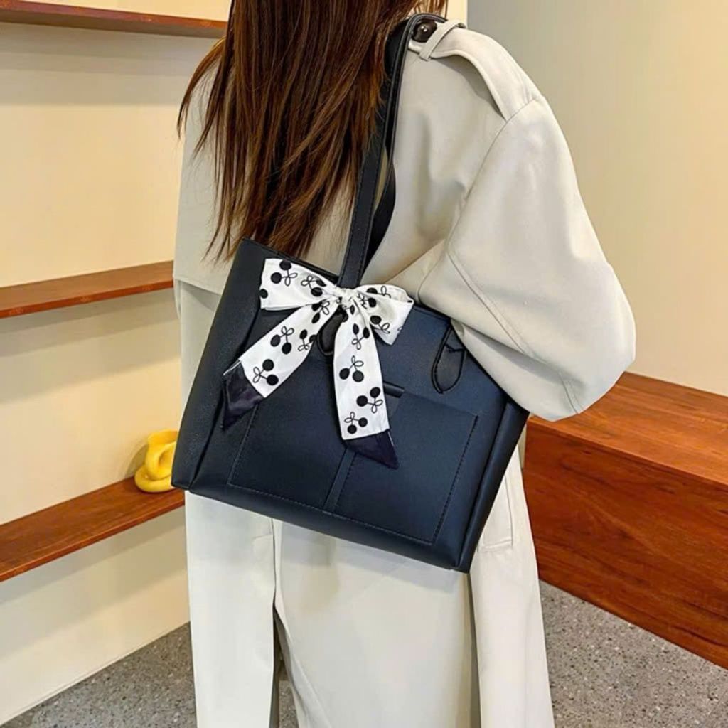 Túi xách công sở kèm khăn lụa size 38cm K76