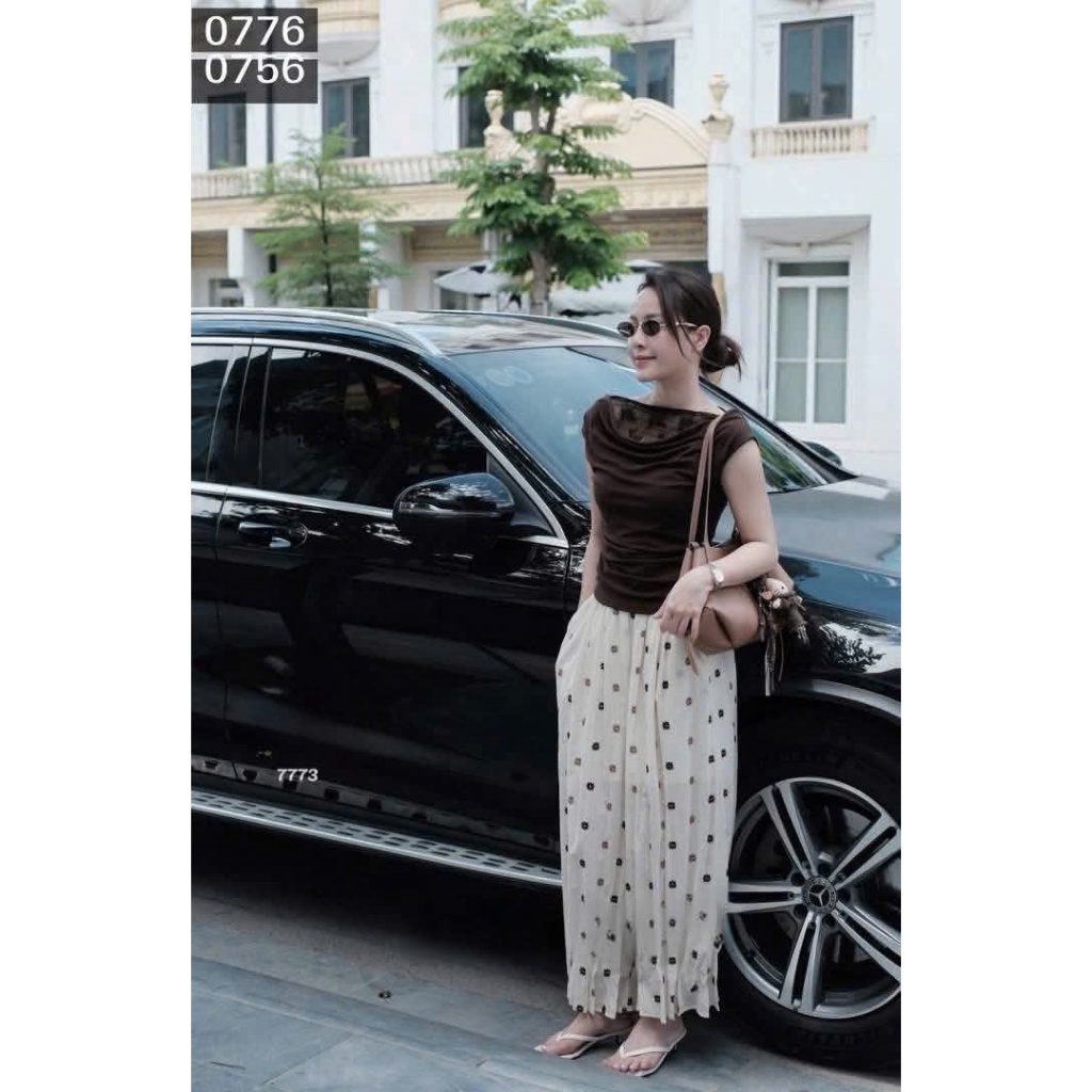 Áo Phông Cổ Đổ Ren Nữ Mã 7773 – Áo Thun Cổ Đổ Phối Ren Tôn Dáng Phong Cách Hàn Quốc | BigBuy360 - bigbuy360.vn