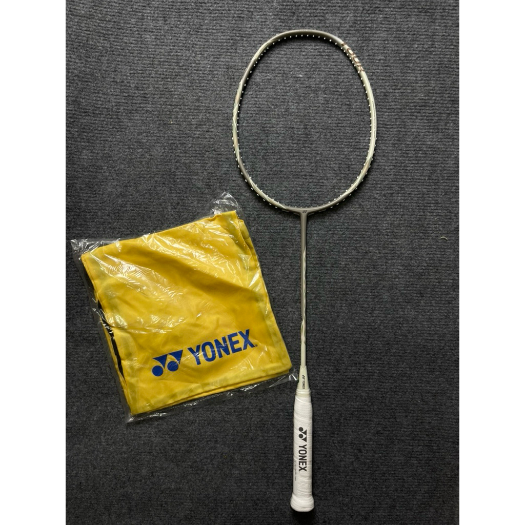 [HOẢ TỐC] Khung Vợt Cầu Lông Yonex Astrox 77Tour Limited (77Tour Lmt) Light Beige 2026 Chính Hãng
