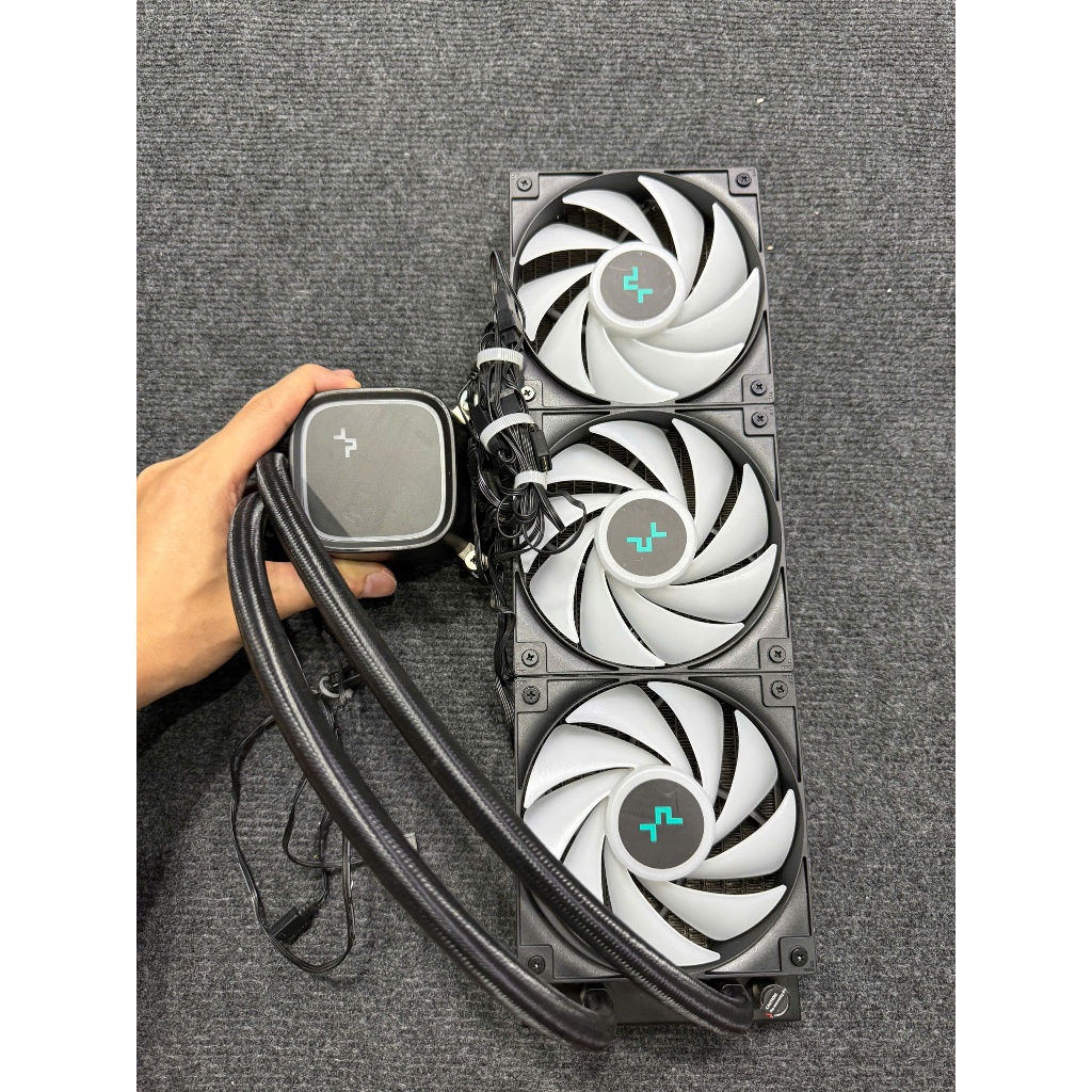 [Hàng Đã Qua Sử Dụng] Tản DeepCool LE720 ARGB