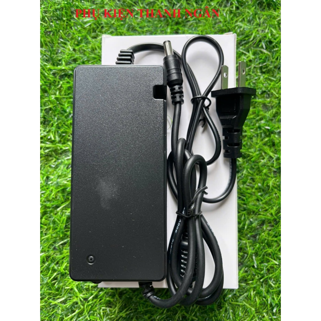 Nguồn điện tử VCBEL 12V-6A ( Có đèn báo )