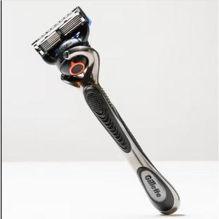 Dao cạo râu 5 lưỡi Gilette