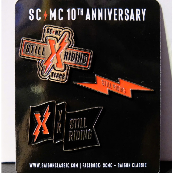 Pin Cài Áo SCMC 10TH ANNIVERSARY - 2026 Collection