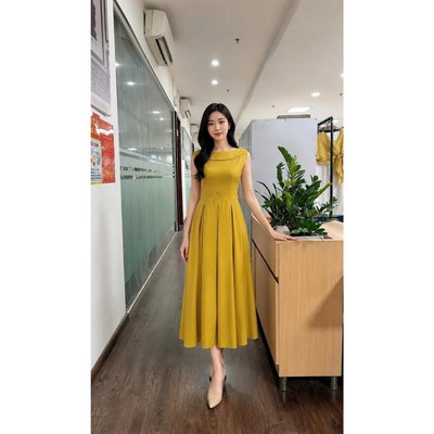 Đầm Dự Tiệc Nữ  Midi Cao Cấp MY WAY Elegant Glow Cổ Thuyền Giúp Nàng Tỏa Sáng 9MD20485