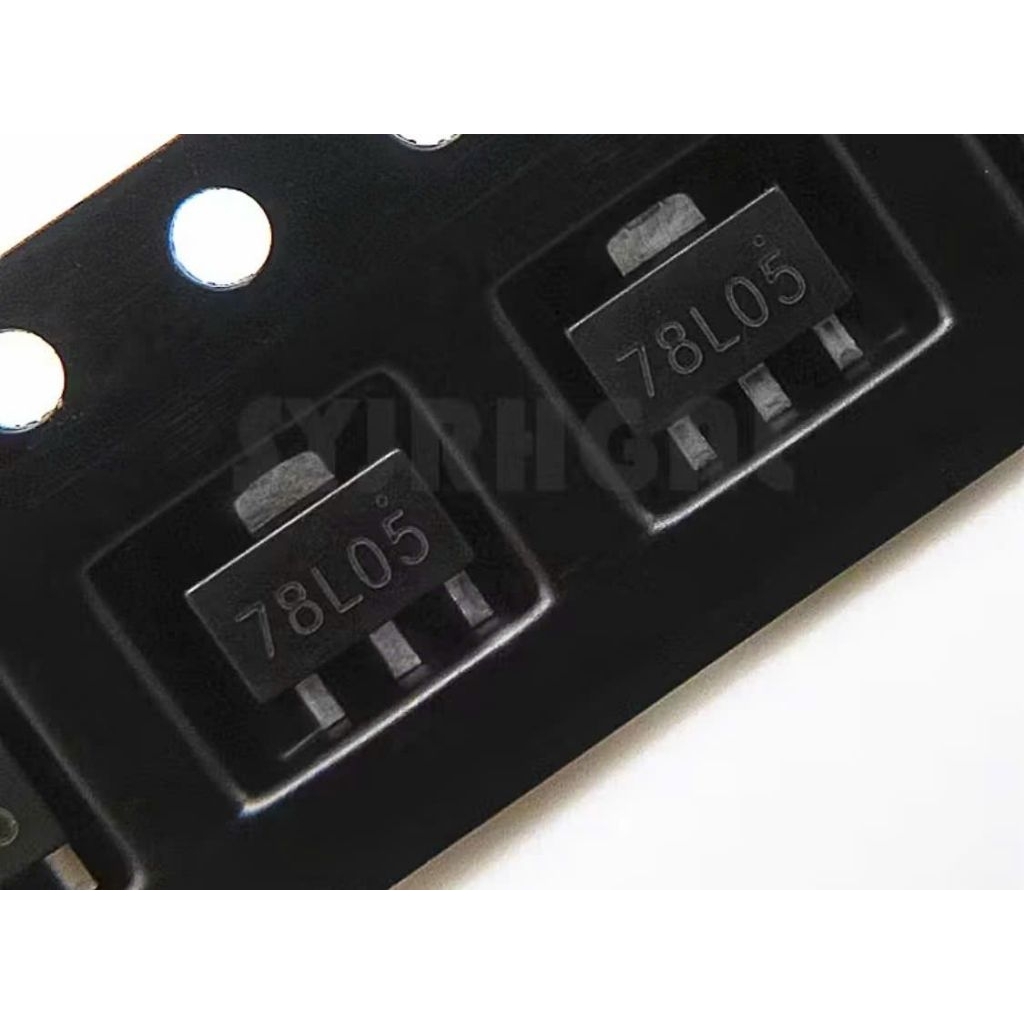 10con  IC Dán 78L05 SOT-89 (SMD) (7805 5V 100mA)