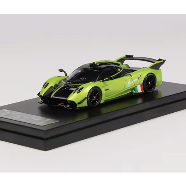 Mô hình ô tô Pagani Huayra R 1:64 LCD