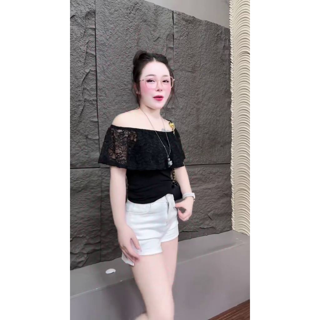 L42 Áo Zip Trơn Trễ Vai Viền Ren