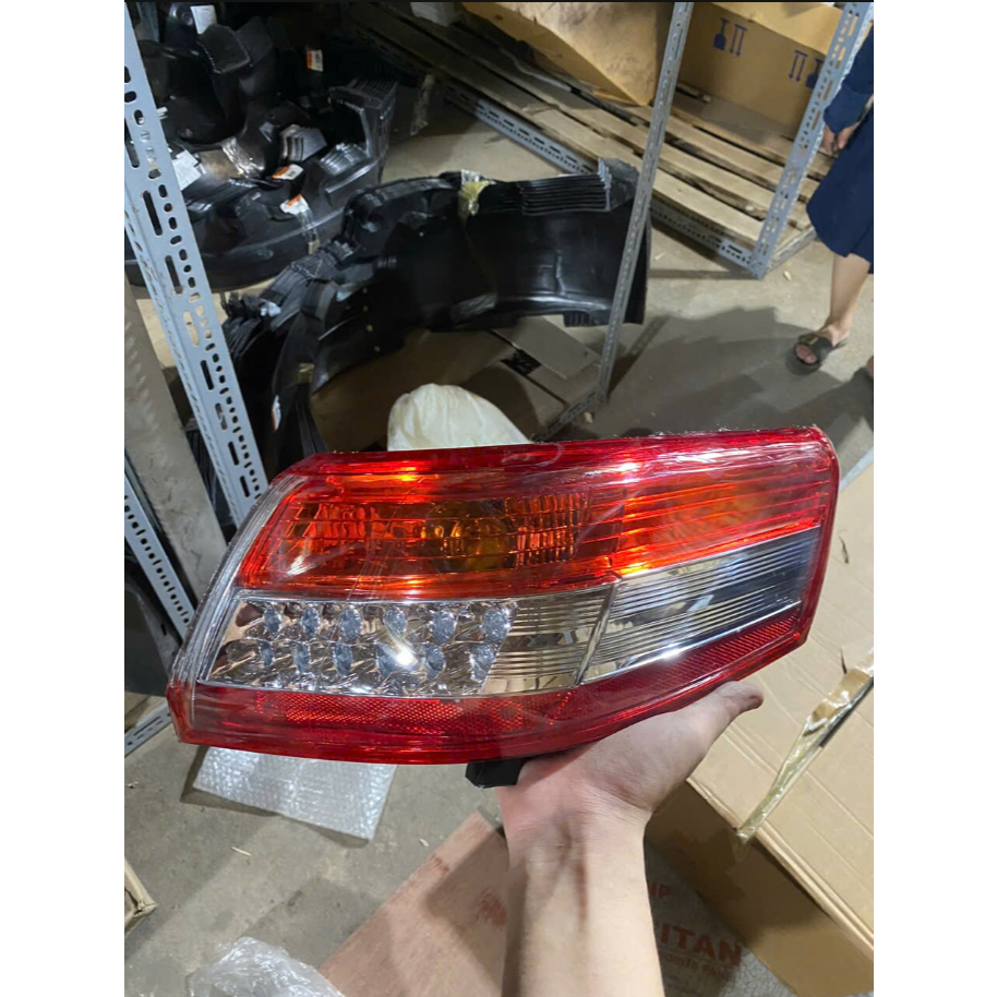 Đèn Hậu Toyota Camry 2010-2011 Hàng Thanh Lý – Đèn Lái/Đèn Phụ Sau Xe Camry Đời 2010 2011 Form Zin