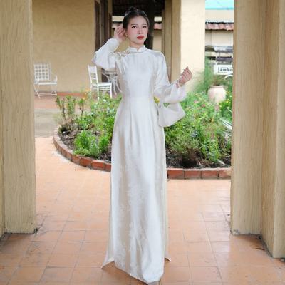 Áo dài thiết kế phom ôm truyền thống kèm quần THIÊN ĐIỂU kem cao cấp Callene (CC561)