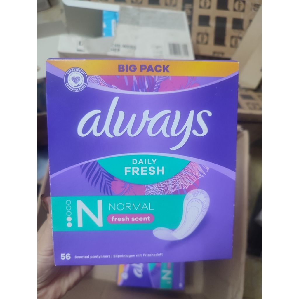 Băng vệ sinh hàng ngày Always