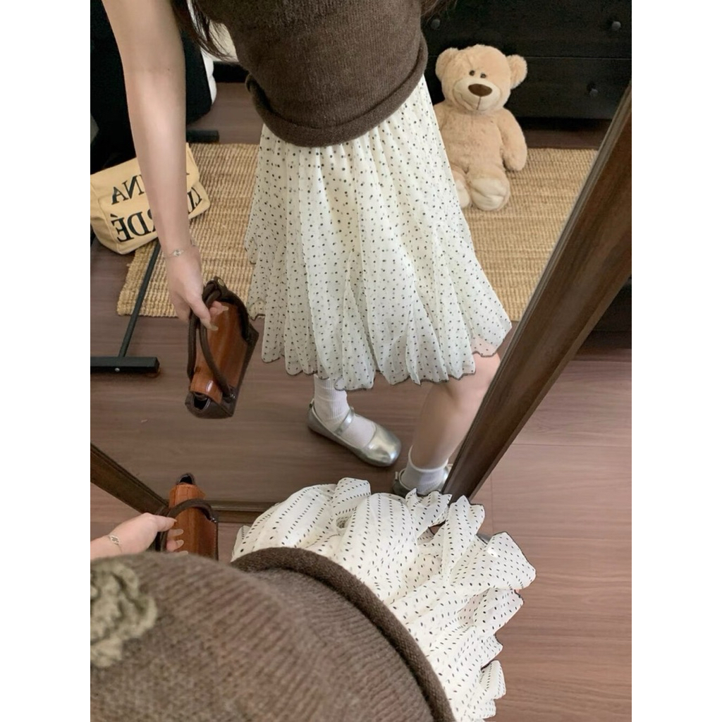 VÁY MIDI DÁNG XOÈ HOẠ TIẾT CHẤM BI DÁNG BỒNG LƯNG THUN, CÓ LỚP LÓT TRONG | BigBuy360 - bigbuy360.vn