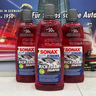 Nước rửa xe ô tô, xe máy tạo bọt tuyết dày - SONAX XTREME Rich Foam- EXTREME 248300