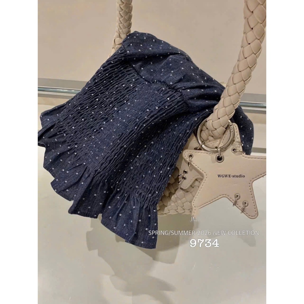 ÁO PHÔNG CHẤM BI GIẢ BÒ NỮ FORM RỘNG - ÁO THUN NỮ THỜI TRANG PHỐI CHẤM BI GIẢ JEAN, TRẺ TRUNG, DỄ PHỐI ĐỒ, CHẤT MỀM MÁT | BigBuy360 - bigbuy360.vn