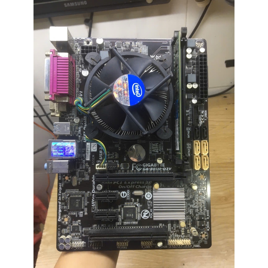Combo Mainboard GIGABYTE GA-B85M-D3V + CPU Intel Core i7-4770S + RAM Crucial 8GB DDR3 Bus 1600 chính