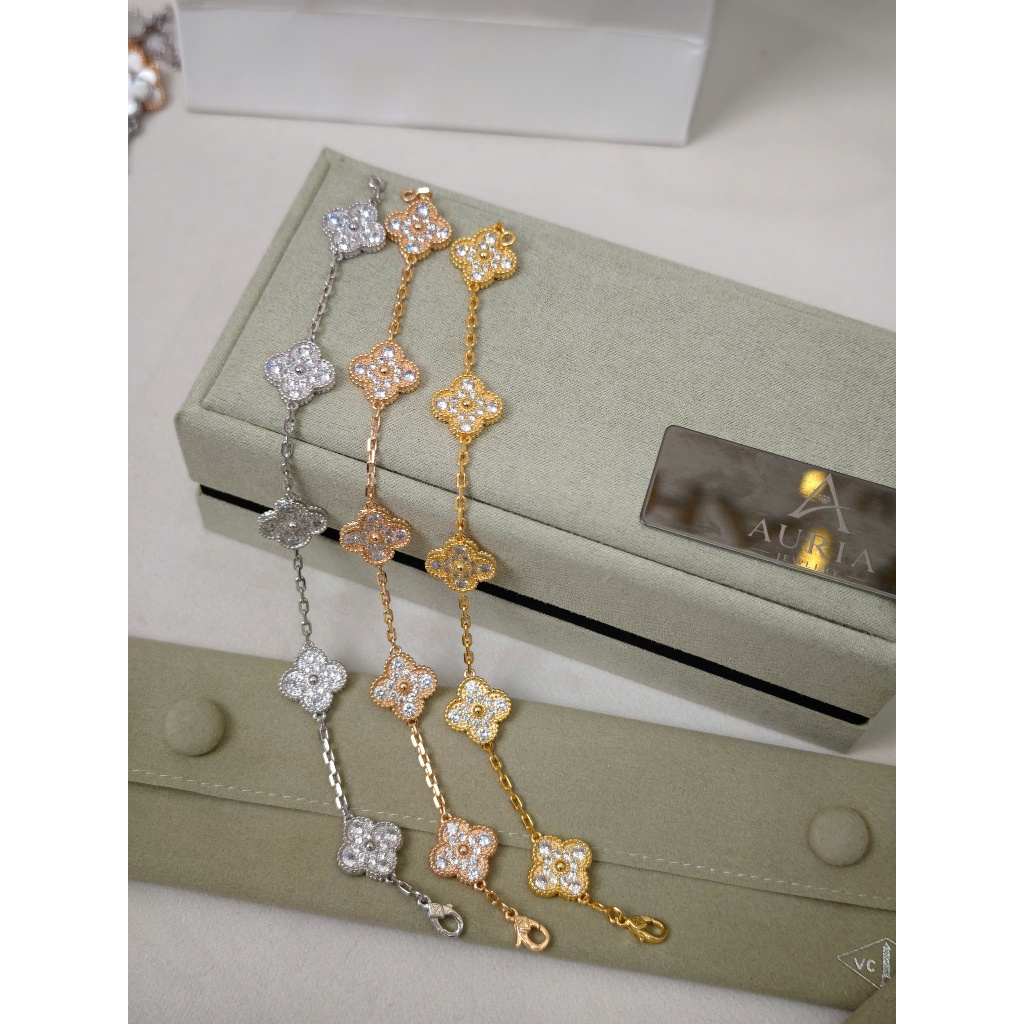 Lắc tay Van 4 lá full đá mạ vàng 18k cao cấp đầy đủ logo sắc nét phụ kiện thời trang Auria Jewelry