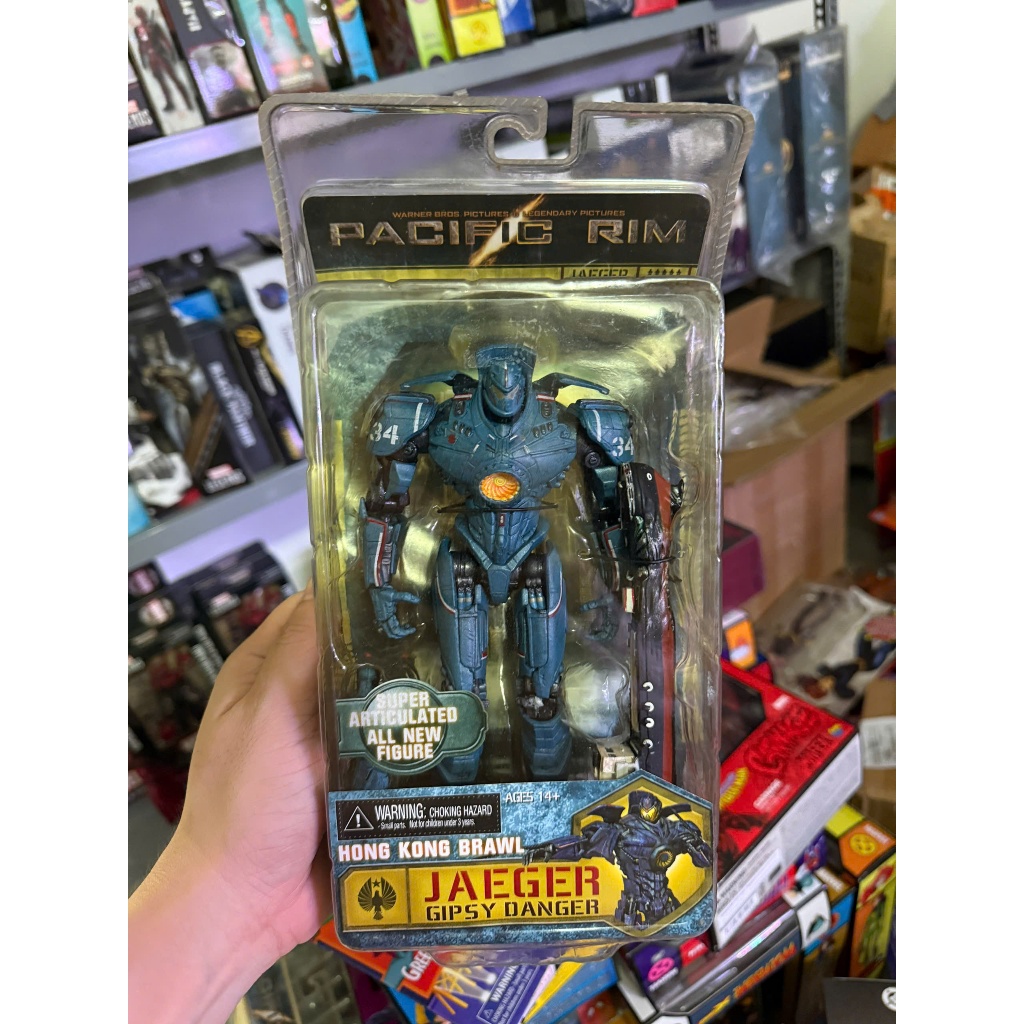 Mô hình NECA Pacific Gipsy Danger (Hong Kong Brawl)