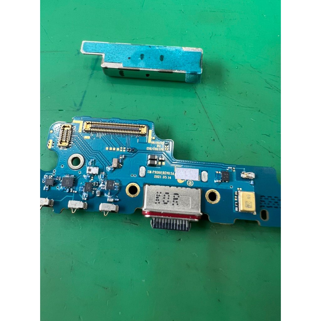 Mạch sạc mới new  samsung Fold 3 F926 và motor rung Fold 2 Fold 3