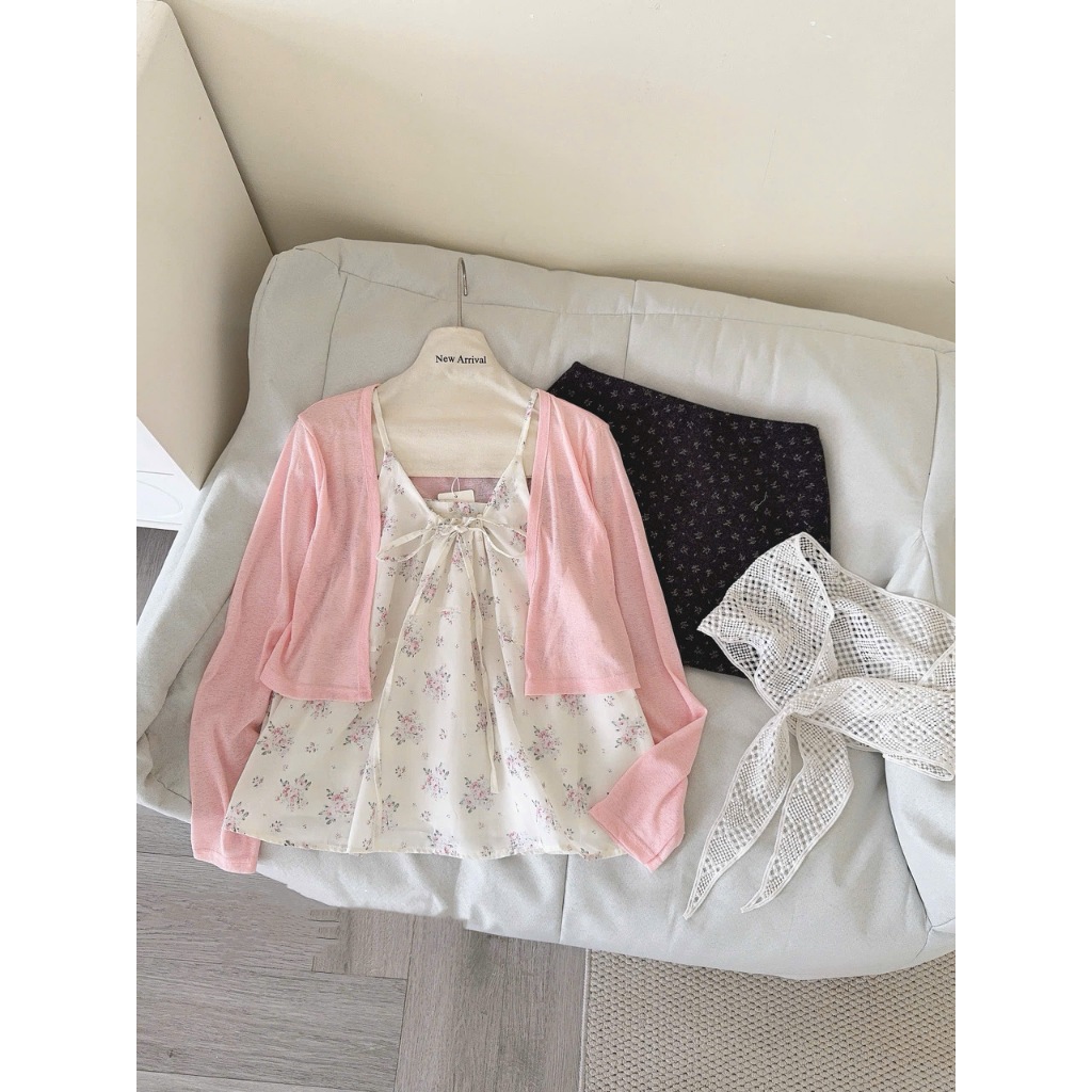 ( MÃ 5751) SET ÁO 2 DÂY HOA NHÍ RÚT NƠ NGỰC VẢI THÔ ĐŨI MIX ÁO CARDIGAN KHOÁC NGOÀI NHẸ NHÀNG - DÀNH CHO NỮ | BigBuy360 - bigbuy360.vn