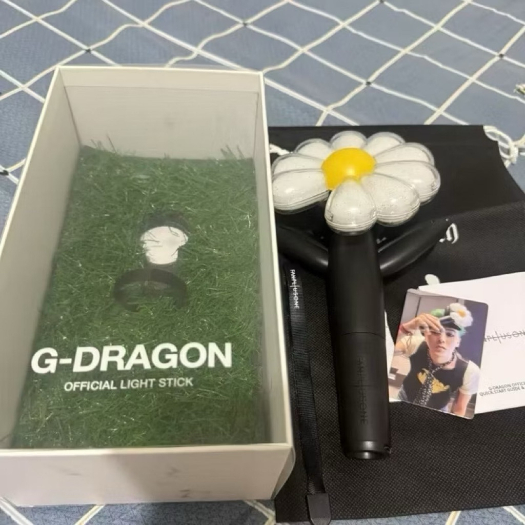 Lighstick GD  Số lượng có hạn nên mình Pass rẻ nốt Lighstick GD