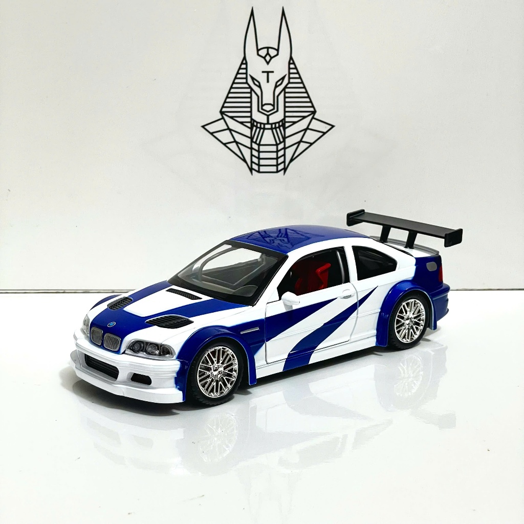 Mô Hình Xe Ôtô Kim Loại 1/24 Siêu Xe BMW M3 GTR E46 Sẵn Đế Dùng Để Trưng Bày Bàn làm Việc