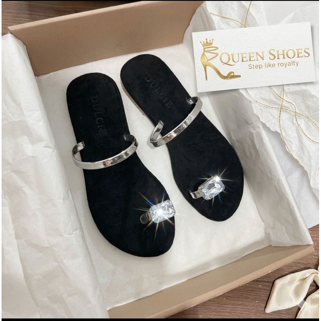 Queen shoes- Dép Xỏ Ngón Gắn Đá To Lấp Lánh, Form To Lùi Size