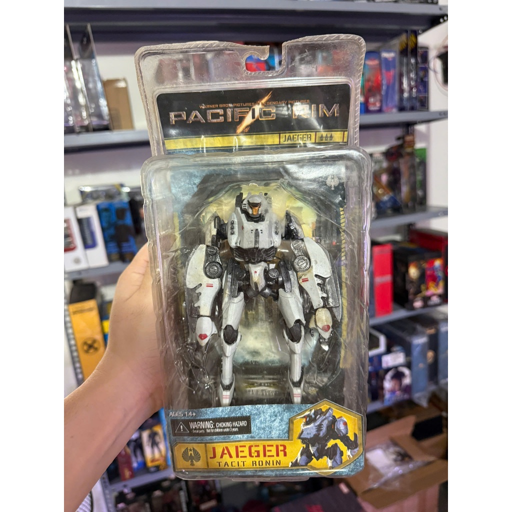 Mô hình NECA Pacific Rim Tacit Ronin