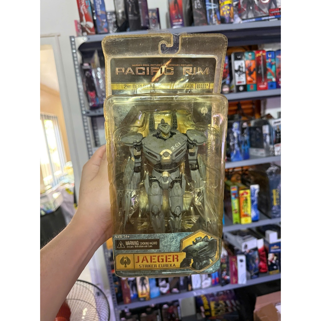 Mô hình NECA Pacific Rim Striker Eureka