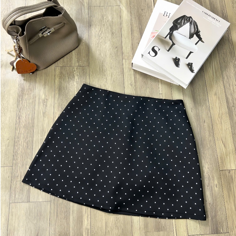 Chân Váy Chấm Bi Chữ A Khóa Kéo Cạp Cao Có Quần Bảo Hộ Chất Kaki Co Giãn Hàng L1 MA09 | BigBuy360 - bigbuy360.vn