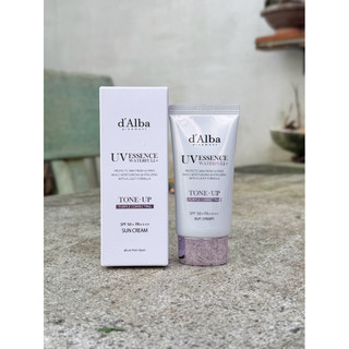 50ml - Kem chống nắng D'Alba phổ rộng nâng tông da Waterfull Tone up Correcting /White Truffle Purple