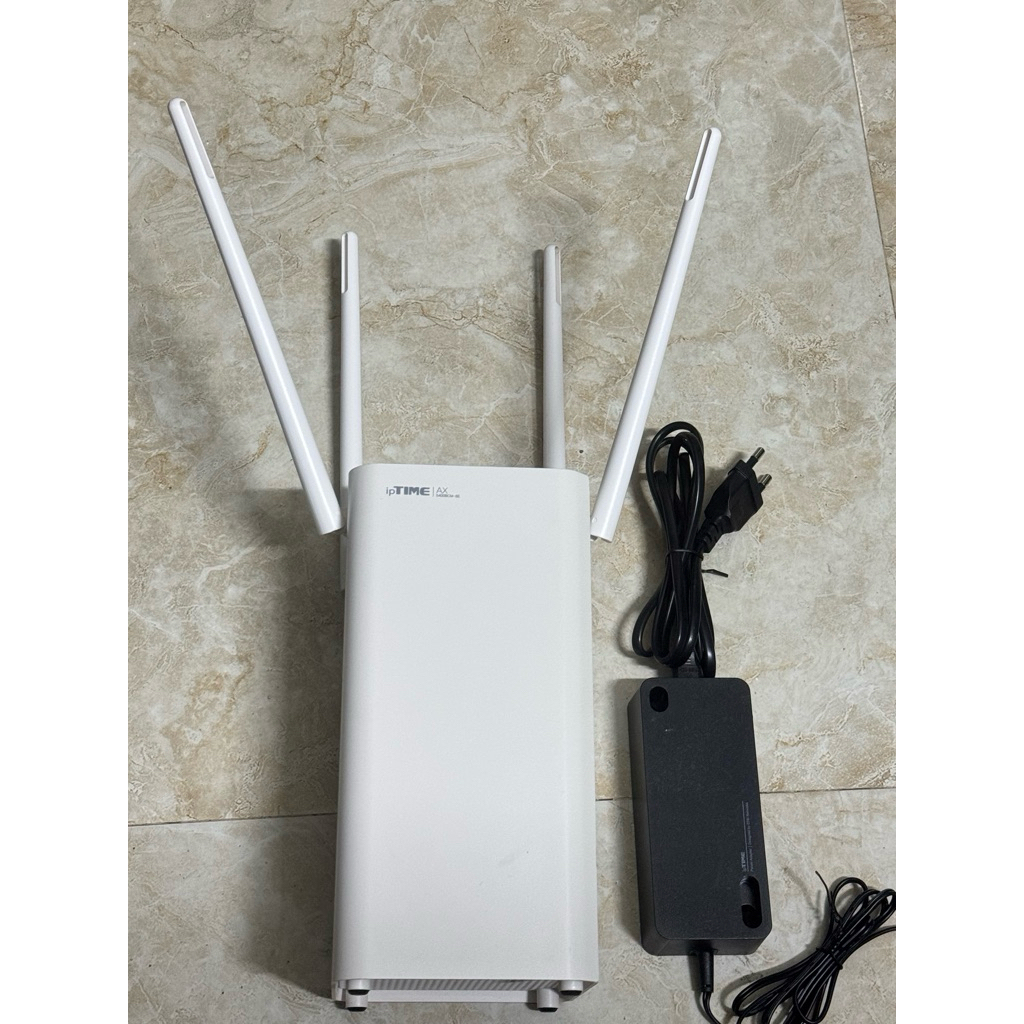 (Hàng cũ) Bộ phát wifi 6 ipTime AX5400BCM-6E 3 băng tần 5400mbps