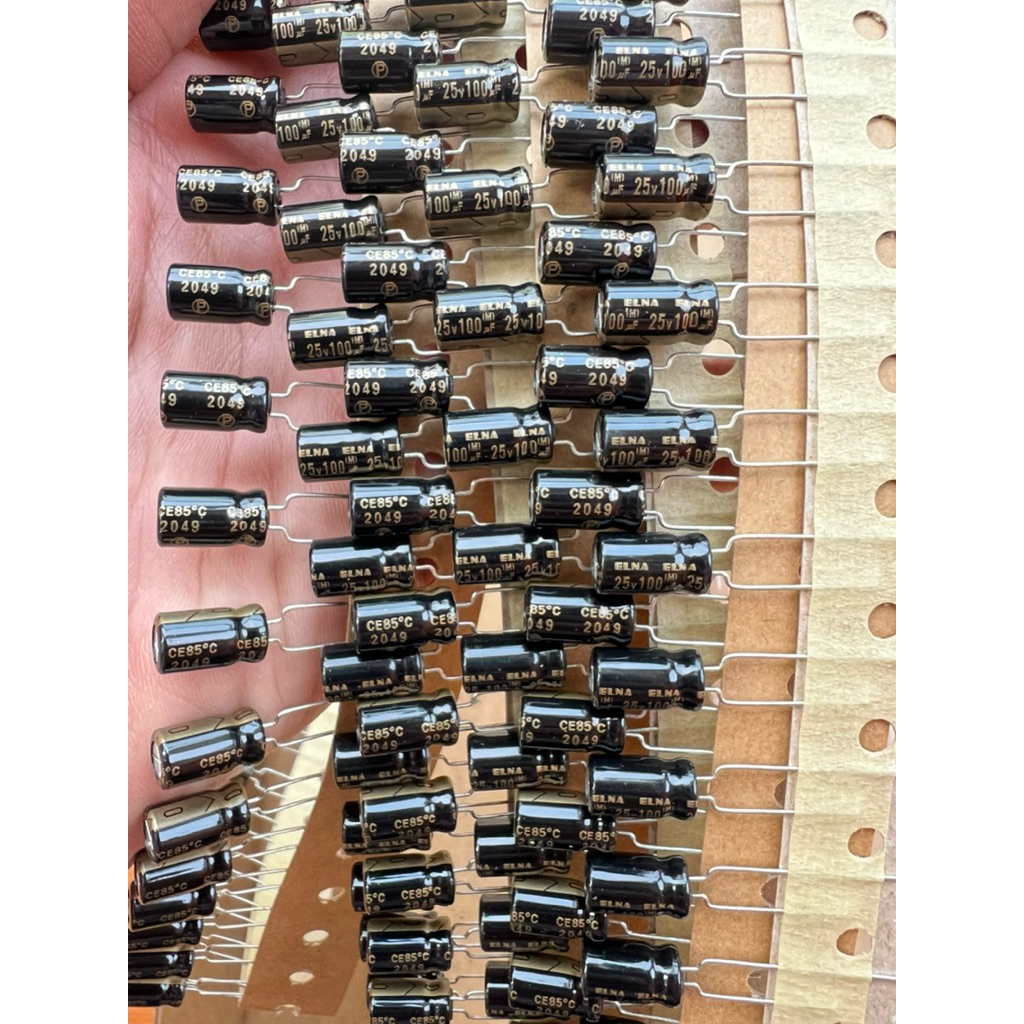 [ 40 con ] TỤ HÓA ELNA RFO 25V 100UF 25V , 25V100UF , 100UF25V ( size 6.3x11mm ) Tụ audio elna seri 