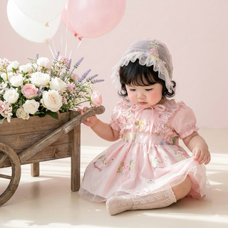 Set Váy Yếm Lưới Hồng Thêu Phối Áo Thun Tăm Cộc Tay Kèm Mũ Cho Bé 3-12kg