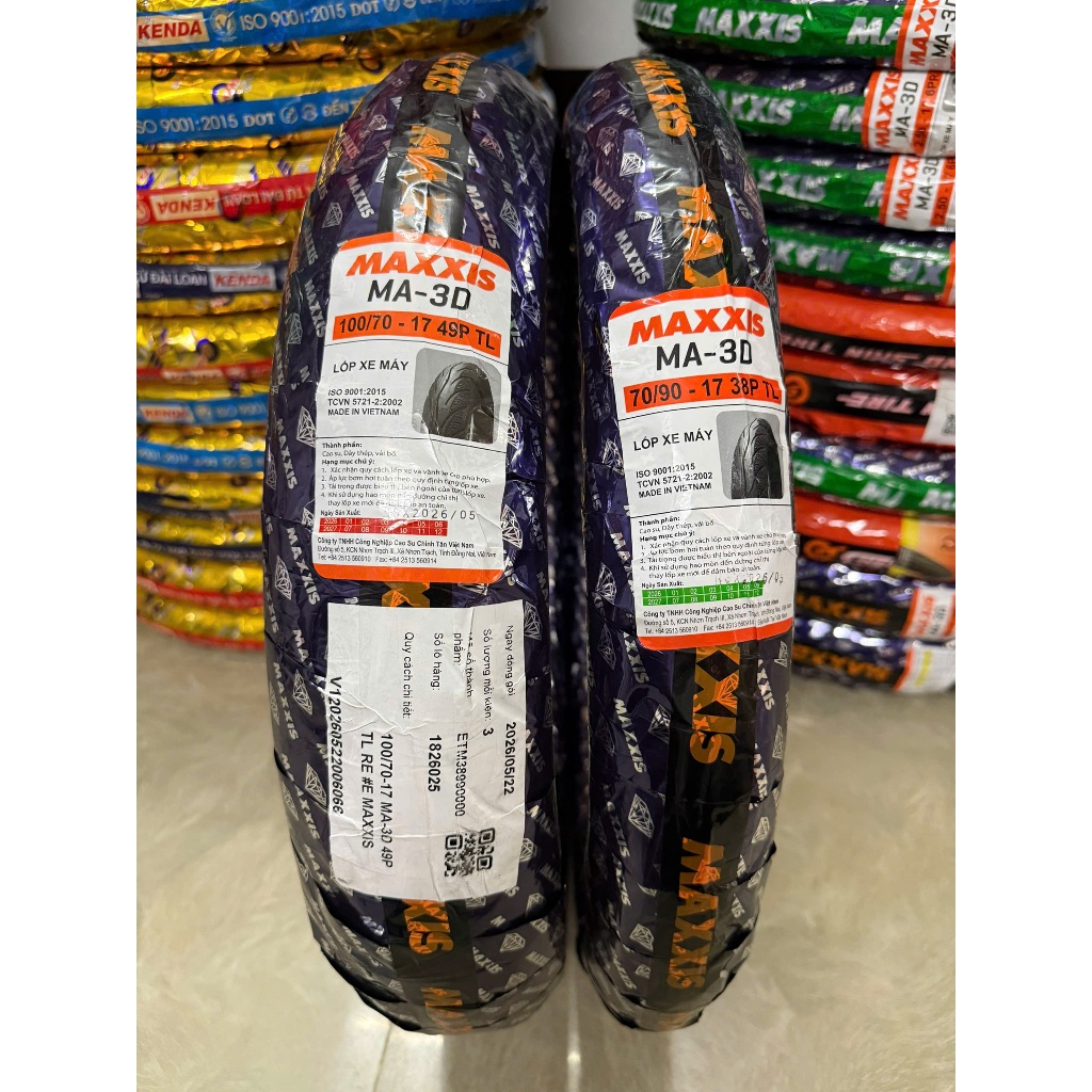 Vỏ xe  MAXXIS Exciter 135 hiệu Maxxis. Vỏ không ruột 70/90-17+100/70-17