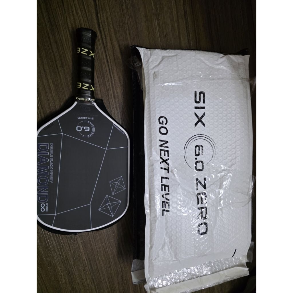 Vợt Pickleball Six Zero Double Black Diamond Infinity (6.0 DBD Infinity) - Hàng Chính Hãng Cao Cấp (