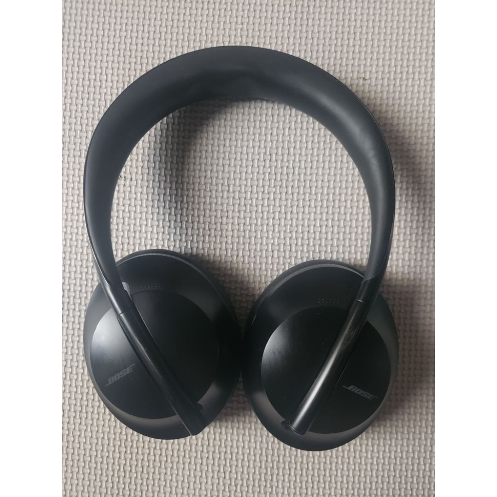 Tai nghe BOSE HEADPHONES NC700