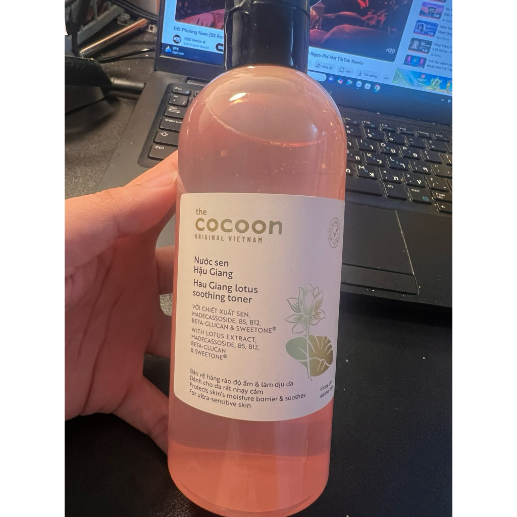 Toner cocoon sen Hậu Giang