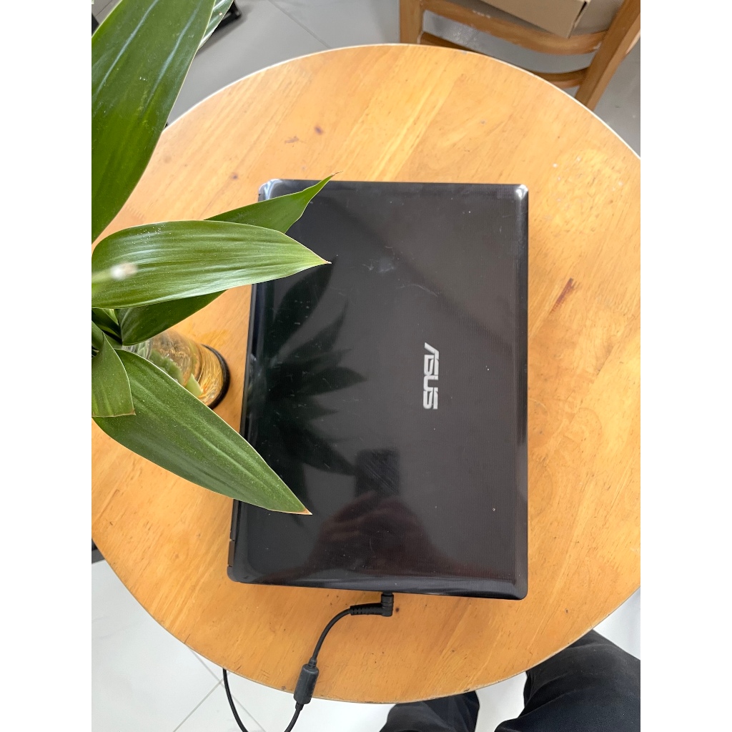 Laptop cũ Asus X44H, Core i3-2330M, 8GB RAM, 256GB SSD