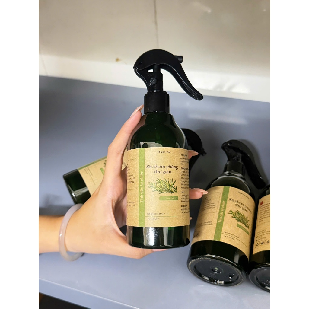 Xịt Thơm Phòng Tràm Trà 300ml – Hương Mát, Tự Nhiên