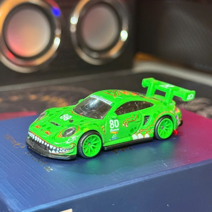 [HÀNG LOOSE] Xe mô hình đồ chơi Hotwheels PREMIUM "REXY" PORSCHE 911 GT3 R (992) (Loose cực đẹp)