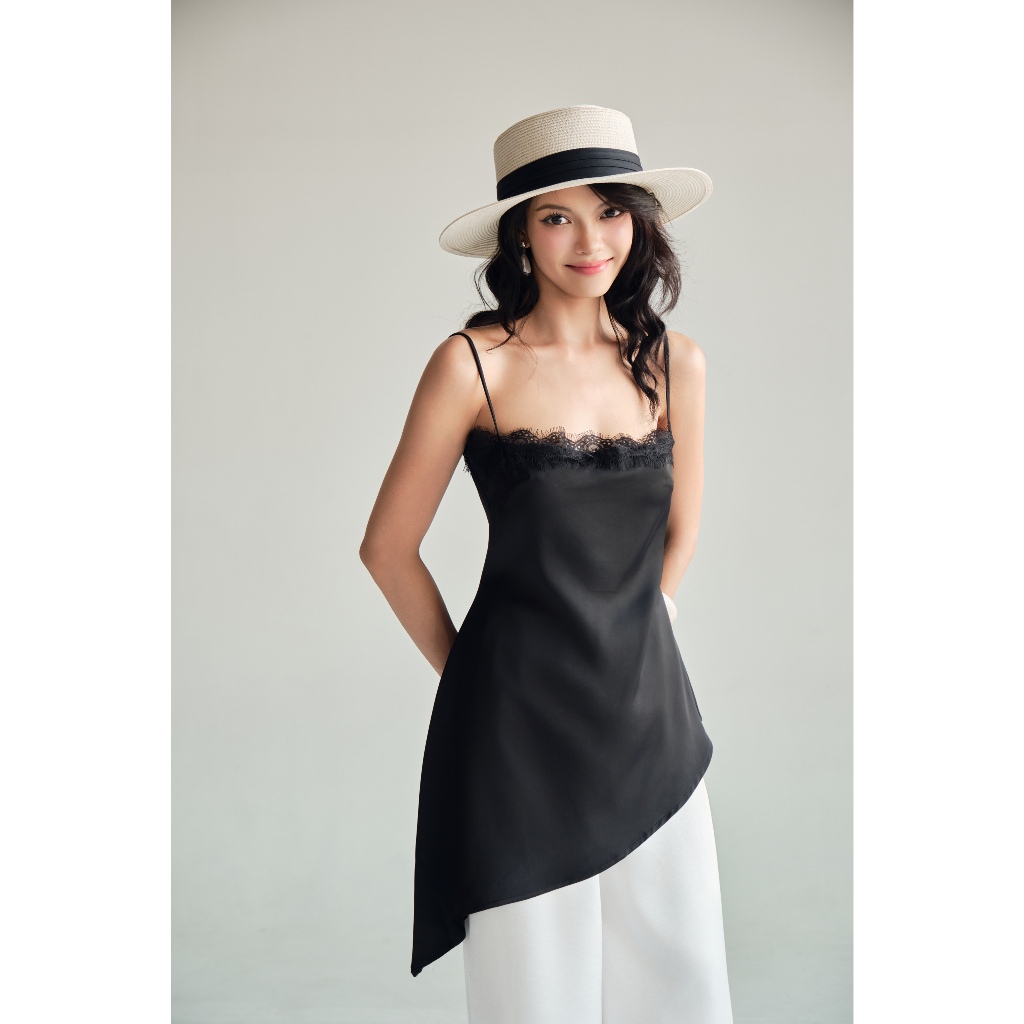 BY DELI - Kelsey Top - Áo lụa phối ren xéo tà