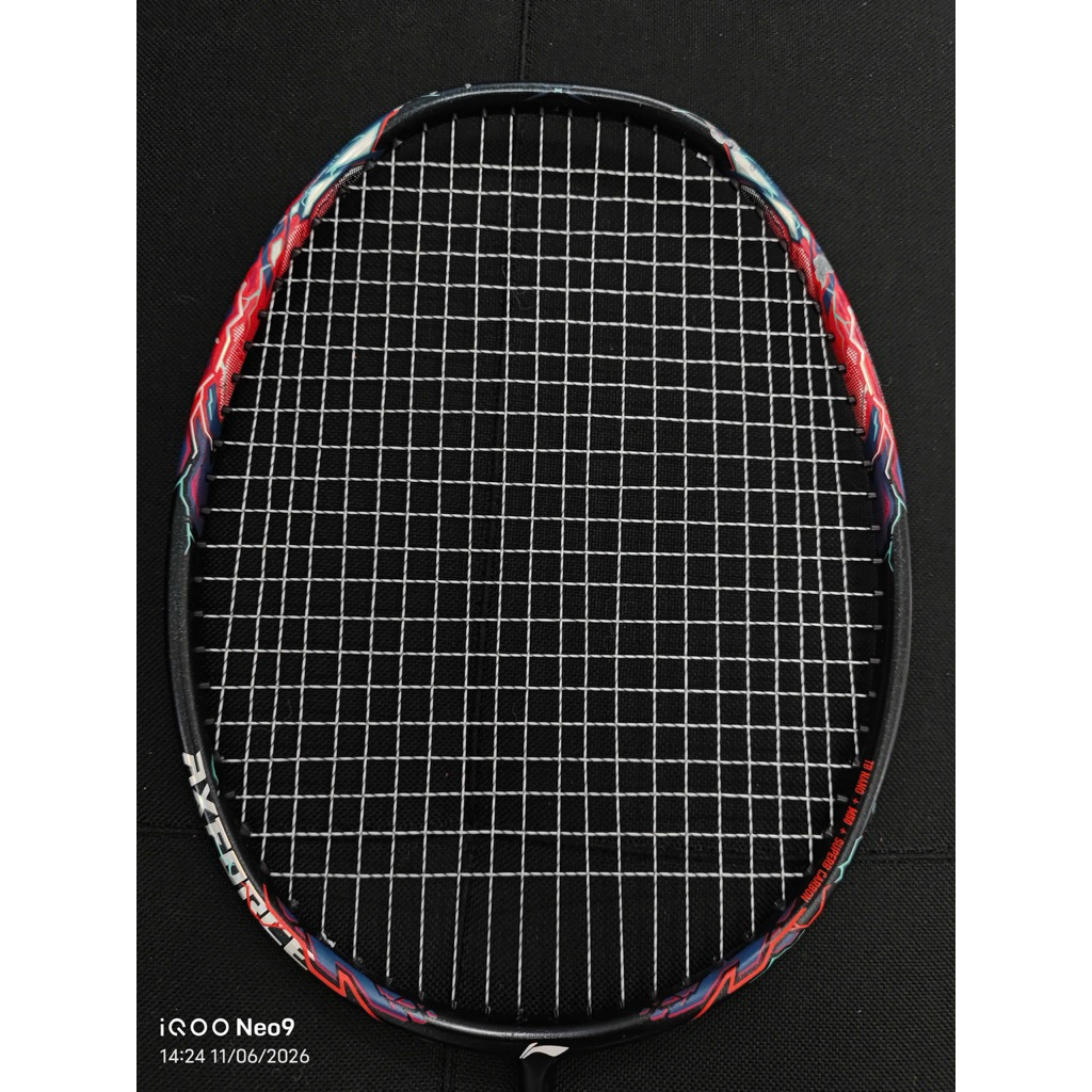 Vợt Cầu Lông Lining Axforce 90 Đỏ Tiger Max HÀN