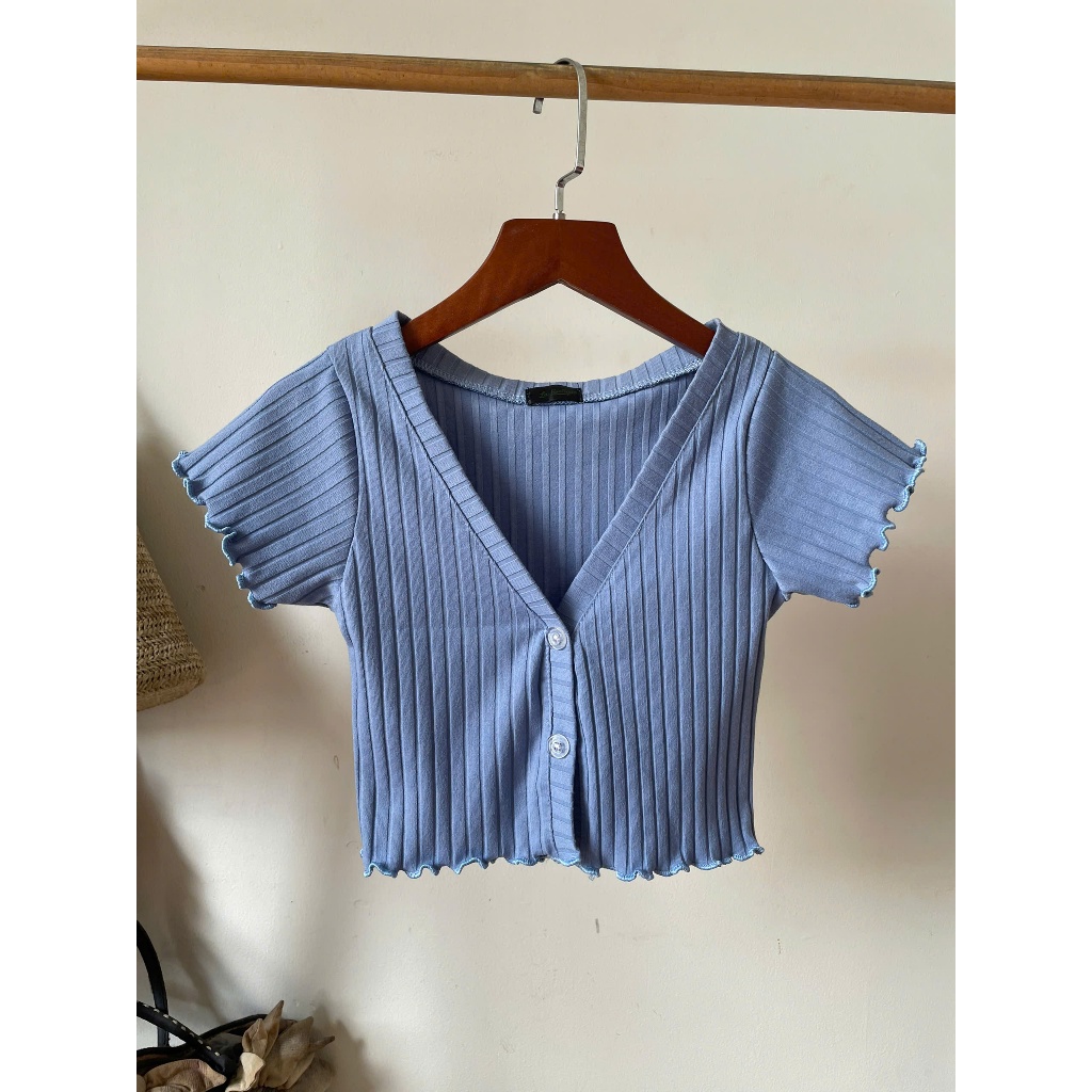 (Thanh lý đồ cá nhân) Áo thun croptop La Boutique
